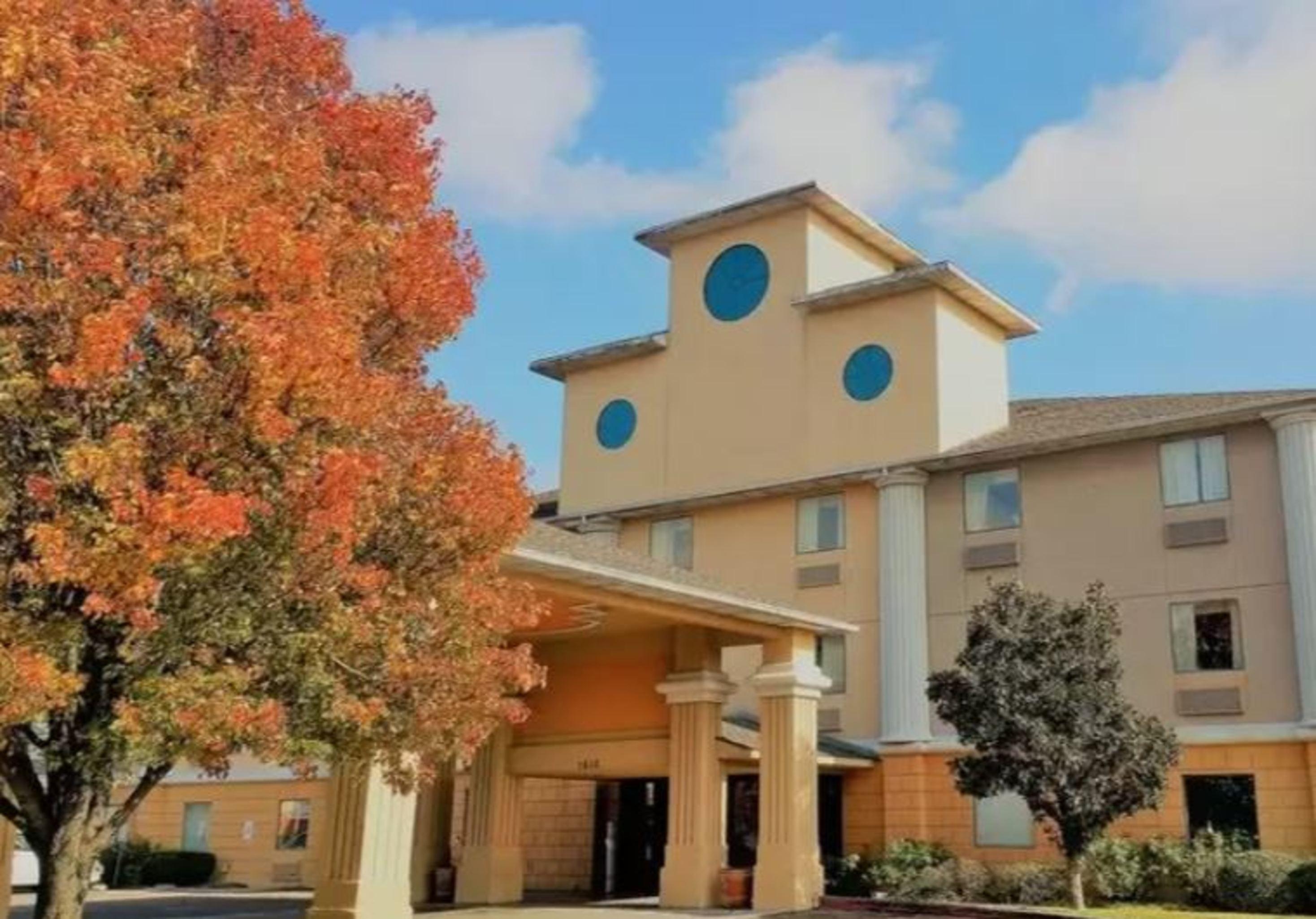 Hotel Super 8 By Wyndham Temple I-35 Esterno foto